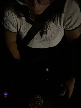 NadiraNoor Live Chatrum