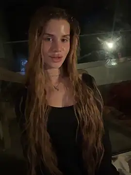 Živá chatovací místnost EmiliaCatalina