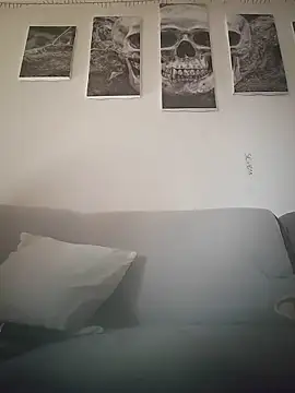 Laura_Ati Live Chatraum