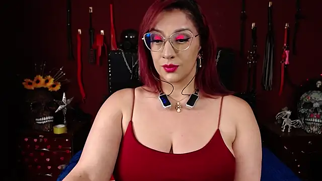 Онлайн чат andreafetishx
