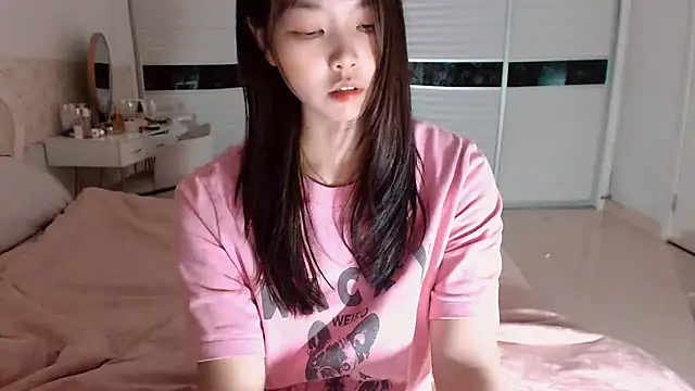 غرفة دردشة Miu1_girl المباشرة