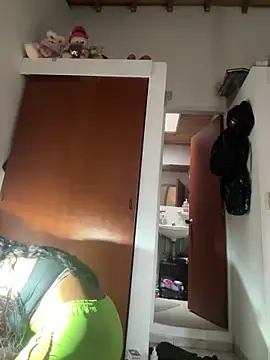 Sala de chat en directo de emmyjhonson07