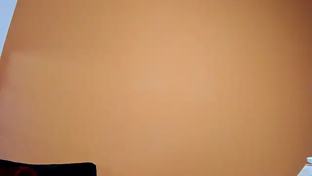 b3cky_ Live Chatraum