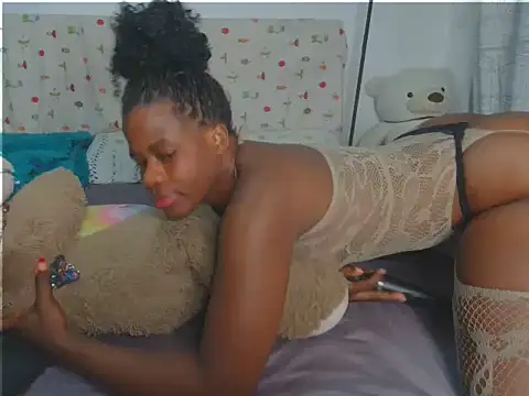 Živá chatovací místnost bobo_leesha01
