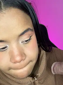leila_22 Cameră chat live