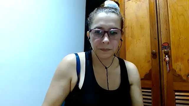 Živá chatovací místnost mademonsexy