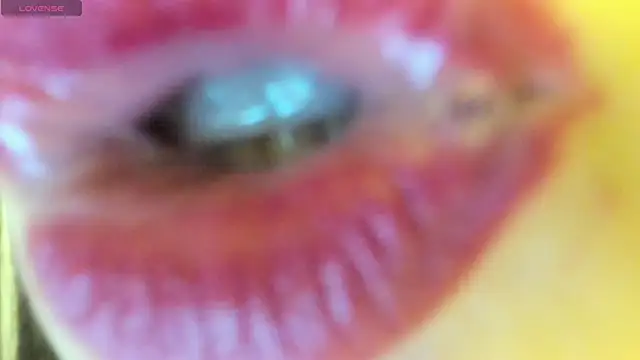 queen_fetish Live chatroom
