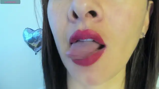 queen_fetish live-chat rom