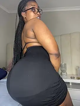 Bustygoddess32 Live chatroom