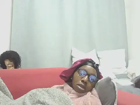 Živá chatovací místnost Sexxybella27