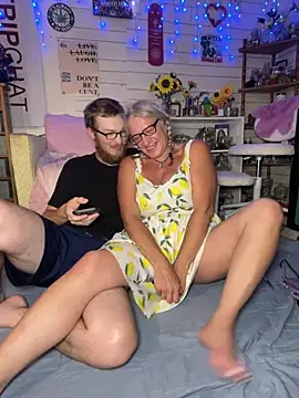 Chat ao vivo de TrenaAnne
