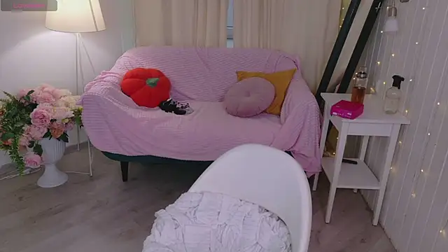 Beatrica_Klein Adlı Modelin Canlı Sohbet Odası