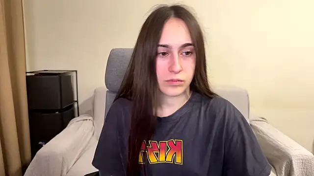 AliceKolltt লাইভ চ্যাট রুম