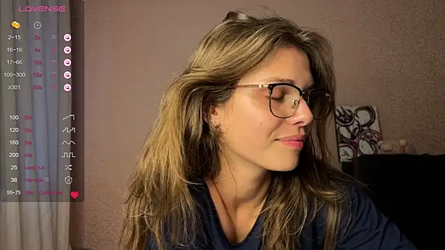 HumbleJess Adlı Modelin Canlı Sohbet Odası
