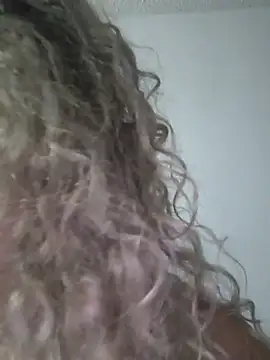 Živá chatovací místnost Sara_smiiith211