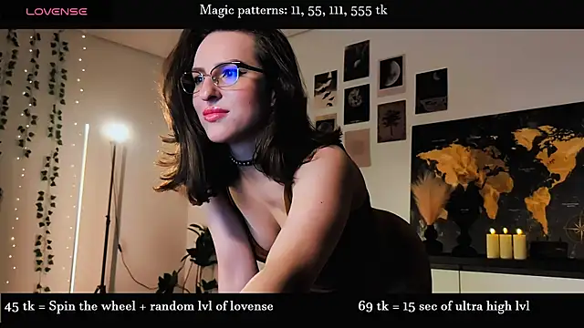 Alicia_x_art Live Chatrum