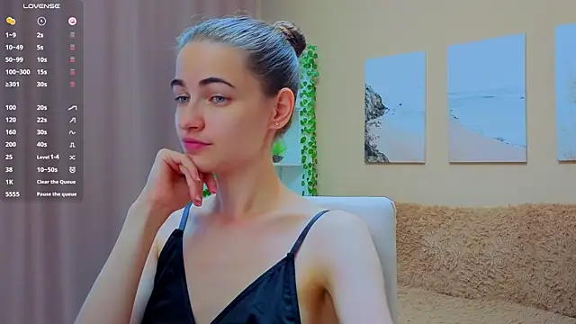 AstoriaNight's Live Sex Cam Show