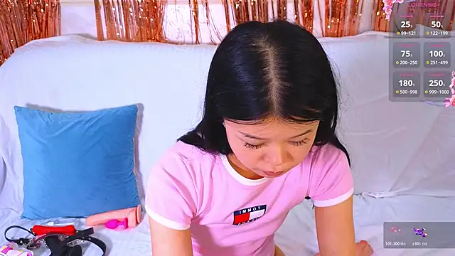 Živá chatovací místnost Tina_Kim_