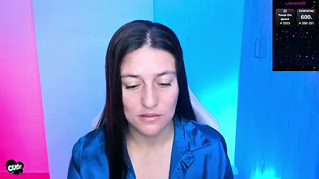 Sala de chat en directo de Saskyaa