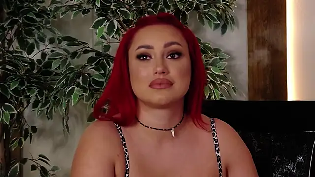 EmyHiltonn Live-seksikameraesitys