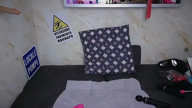 Lui_sa3 Live Chatraum