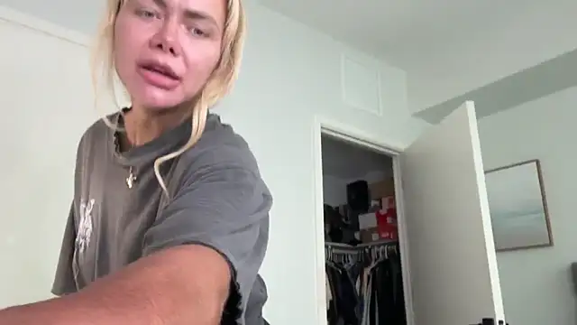 ElenaErickson Cameră chat live