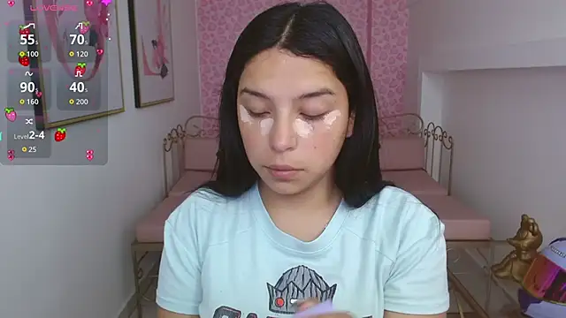 Small_naughty_ Live Chatraum