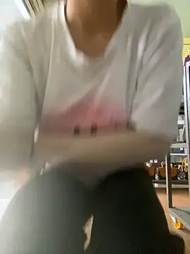 Rosa_998's Live Chat Room