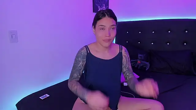 Chat soba uživo modela sweett_dirty