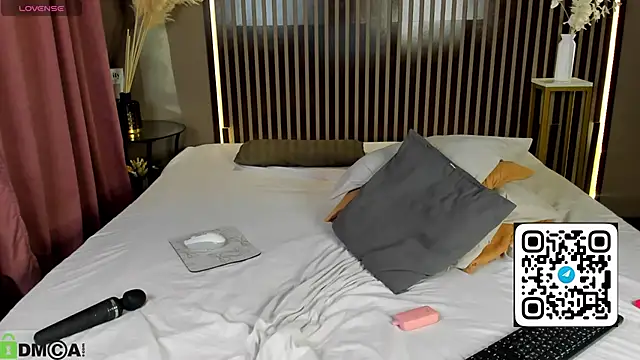 Aly_Alyc Live Chatrum