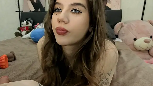 dolly_ll – live chatrum