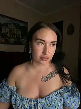 Sala de chat ao vivo de Roxana_Bell