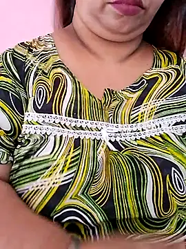 חדר צ'אט בשידור חי של Ravina_patil1