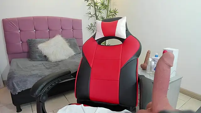 Lizzie_Williams_ – live chatrum