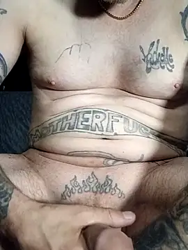 2Hot2gether69 ч ат на живо
