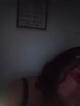 Chat soba uživo modela Alisteresa_