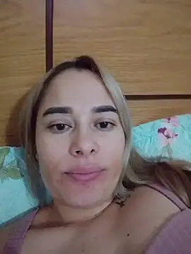 Chat soba uživo modela Amelia1_