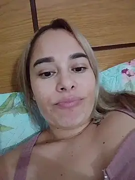 Amelia1_: δωμάτιο απευθείας συνομιλίας