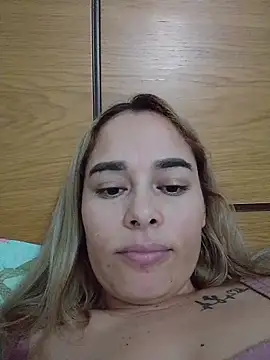 Amelia1_ Adlı Modelin Canlı Sohbet Odası