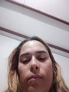 Amelia1_'s Live Chat Room