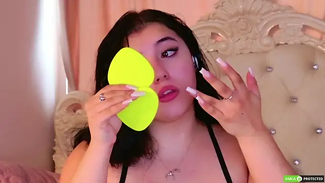 غرفة دردشة JennyFerguson المباشرة