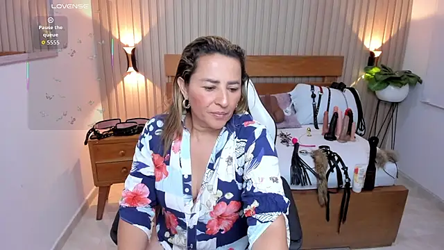 Živá chatovací místnost luciana_ballesteros_