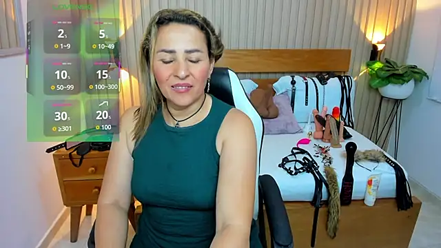 luciana_ballesteros_: δωμάτιο απευθείας συνομιλίας