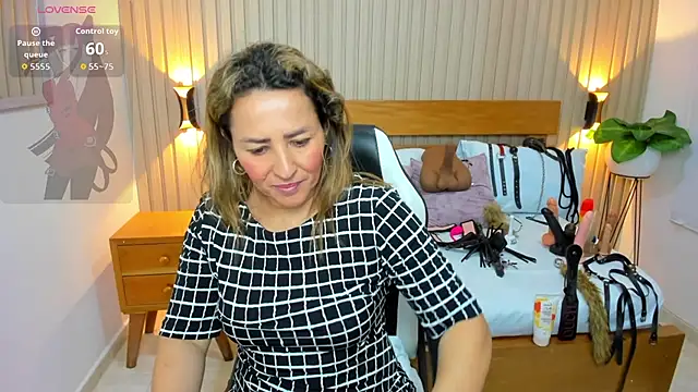Chatroom en direct de luciana_ballesteros_