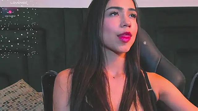 Sala de chat ao vivo de FaloonRoussel