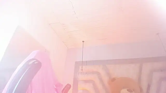 AngelineHeet élő chatszobája