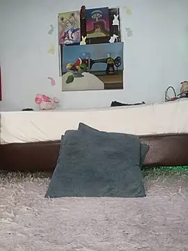 Živá chatovací místnost lovely_kitt