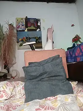 Živá chatovací místnost lovely_kitt