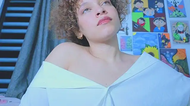 غرفة دردشة Ada_gales_ المباشرة