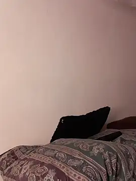 غرفة دردشة mrs_Kya المباشرة